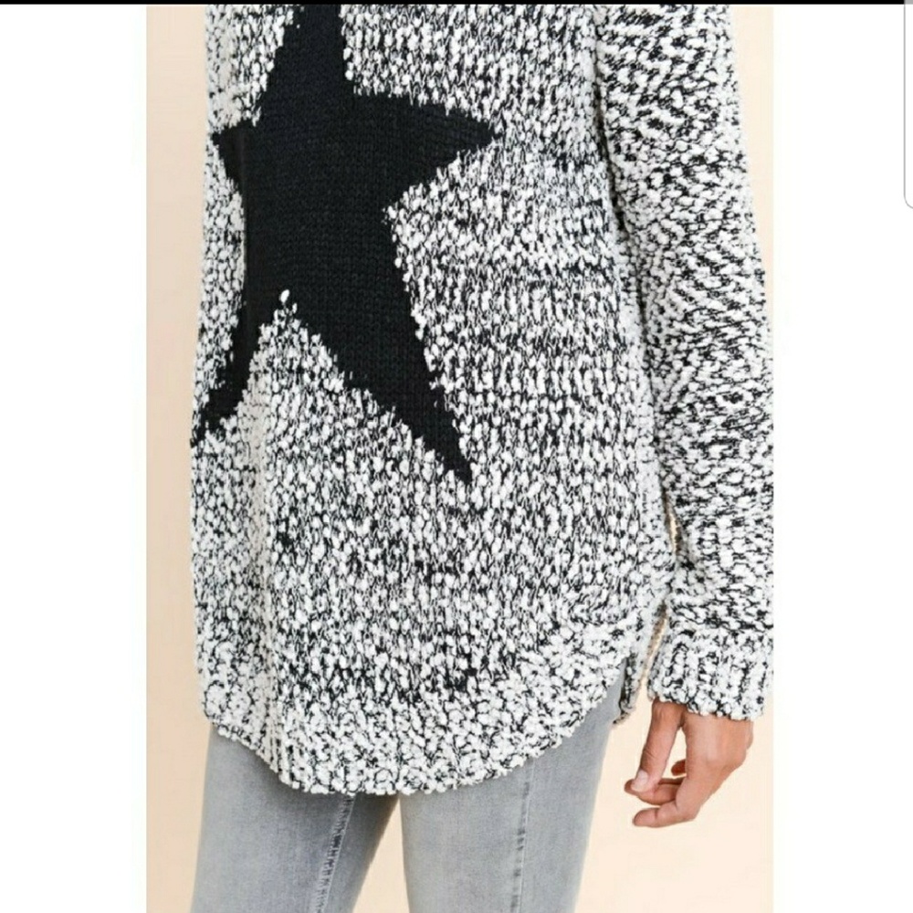 🔥✴SMALL LEFT🔥✴STAR FUZZY SOFT SWEATER✴🎄🔥🔥 - Picture 2 of 4